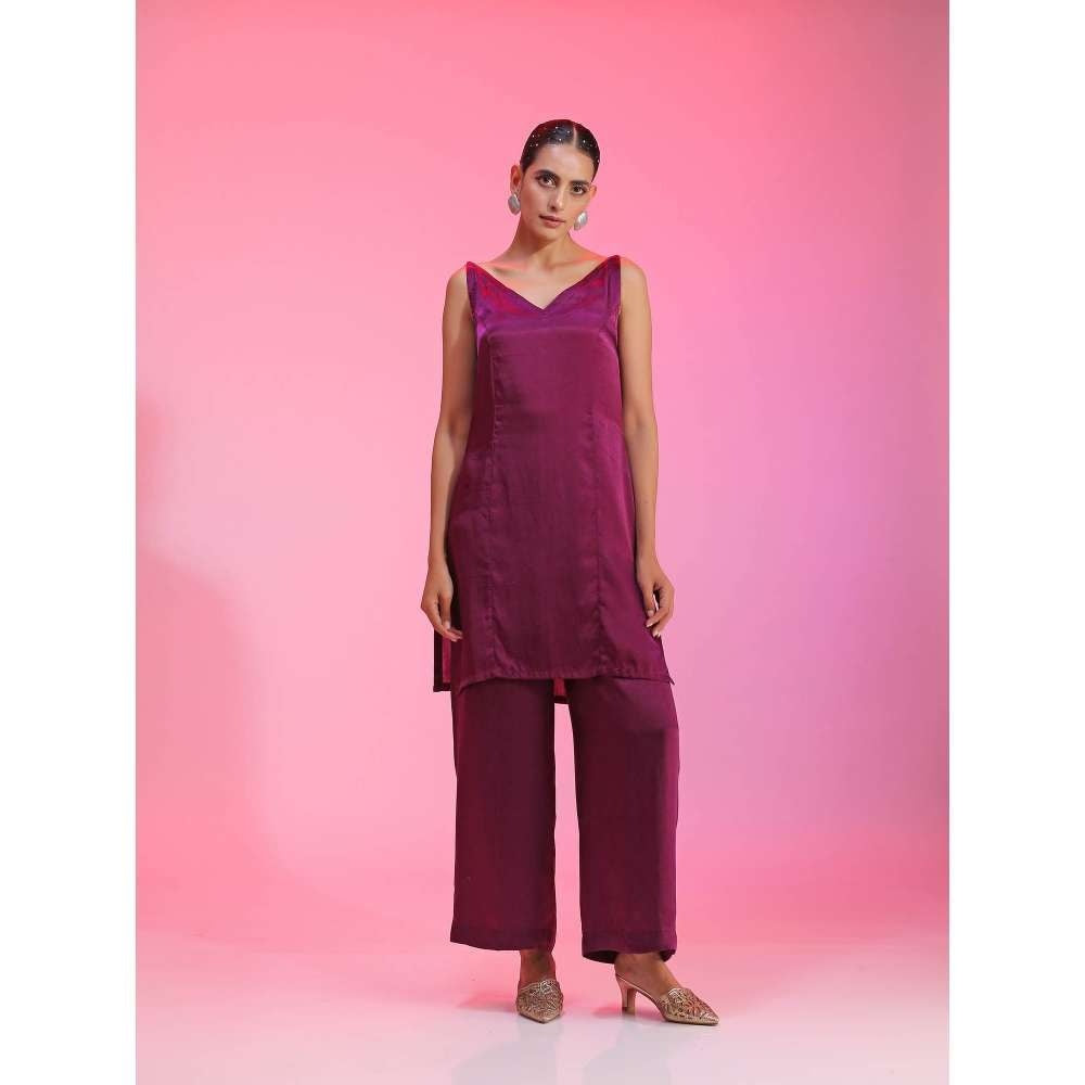 Kudi Pataka Designs Erum-pu Purple Kurta With Slip & Pant (Set of 3)