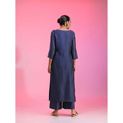 Kudi Pataka Designs Begam/Na Kurta with Pant and Dupatta