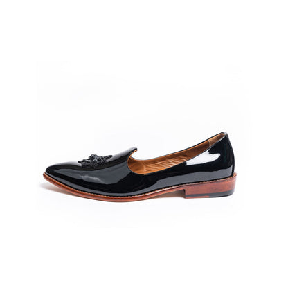 Kavith Sainaani Patent Leather Embroidered Jutti