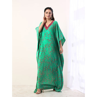 Label Nitika Green Printed Kaftan with Slip (Set of 2)