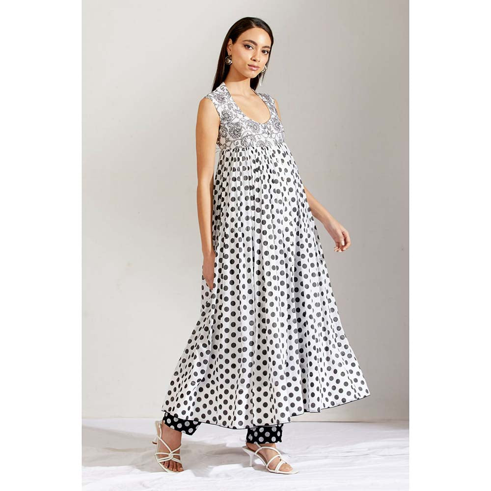 Label Earthen Women White Polka Dots Anarkali Kurta with Pant (Set of 2)