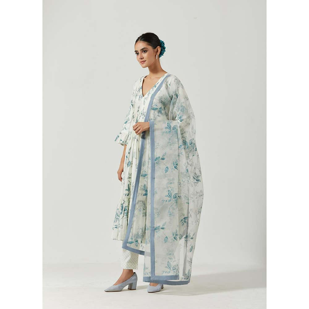 Label Earthen Women White Floral Anarkali Kurta with Pant & Dupatta (Set of 3)
