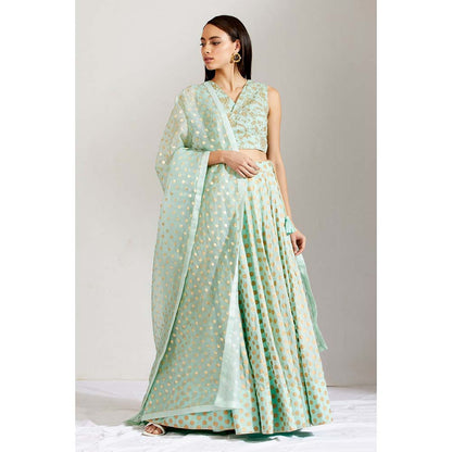 Label Earthen Women Green Floral Lehenga with Choli & Dupatta (Set of 3)