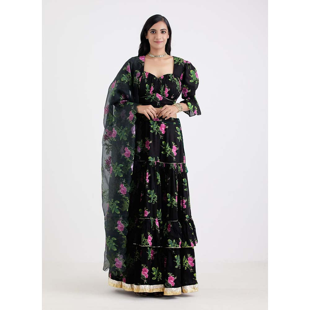 Label Earthen Women Black Floral Lehenga with Choli & Dupatta (Set of 3)