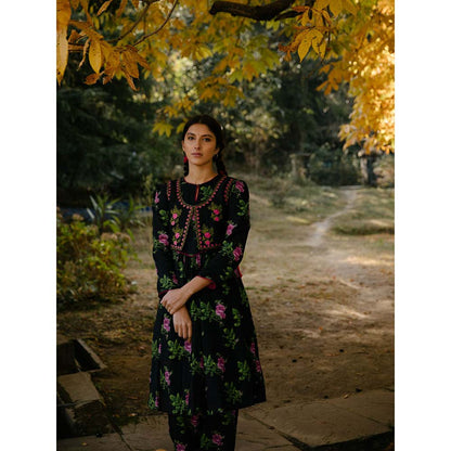 Label Earthen Women Black Floral Jacket