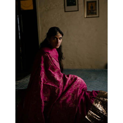 Label Earthen Women Magenta Woven Kurta with Lehenga & Dupatta (Set of 3)