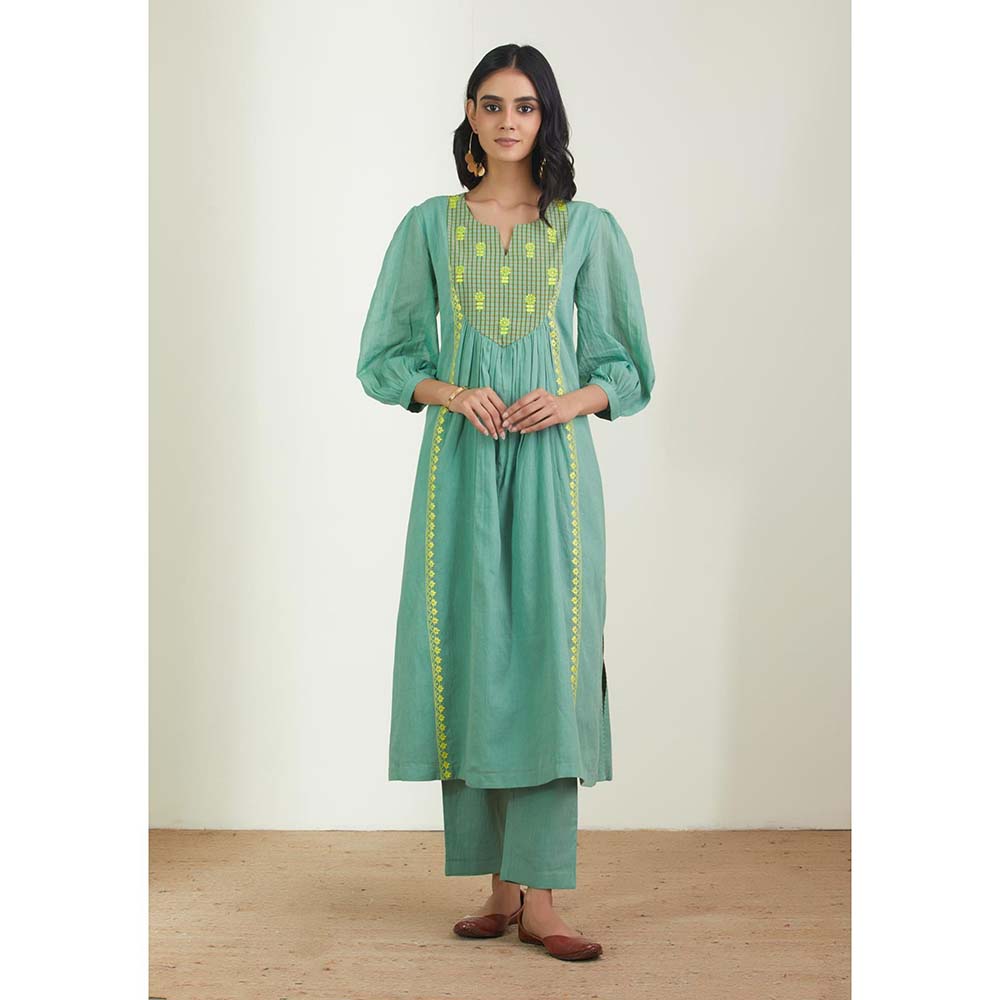 Label Earthen Women Green Floral Kurta with Pant (Set of 2)