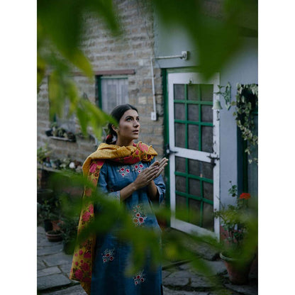 Label Earthen Women Blue Floral Kurta with Pant (Set of 2)