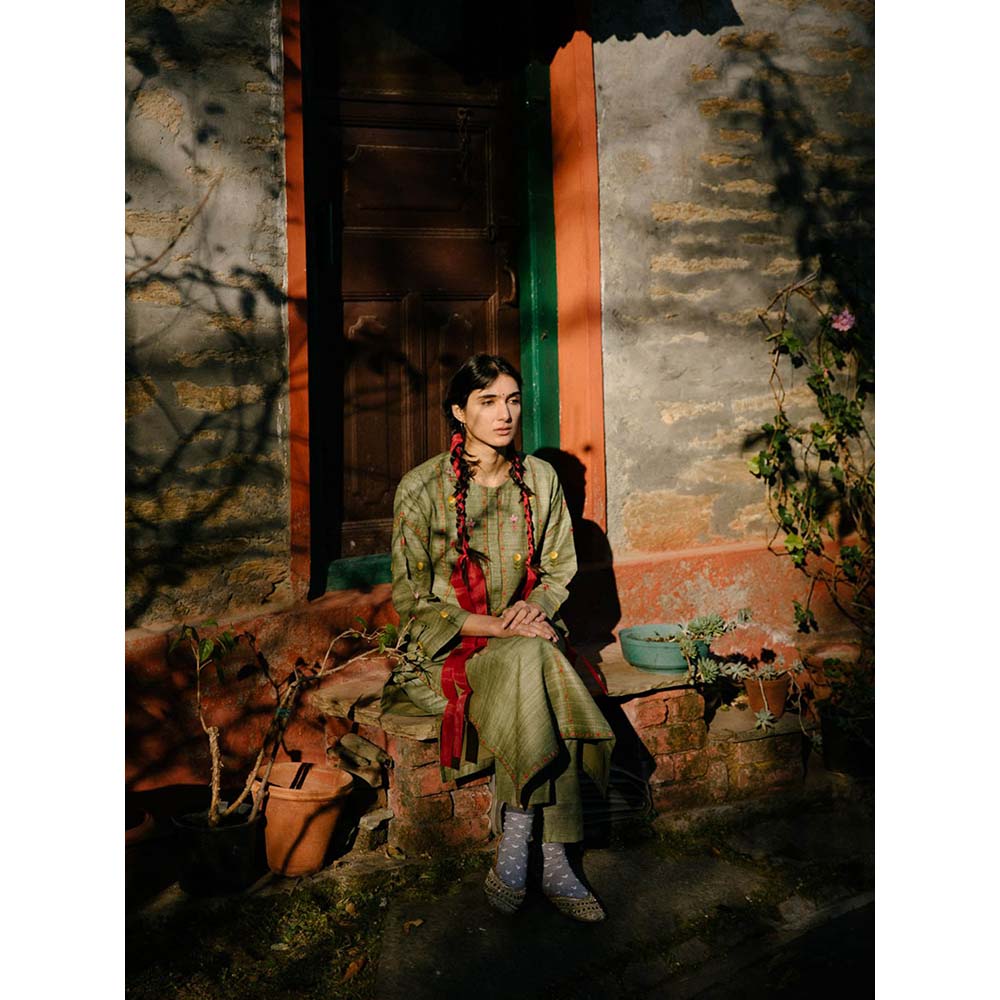 Label Earthen Women Olive Floral Kurta with Pant (Set of 2)