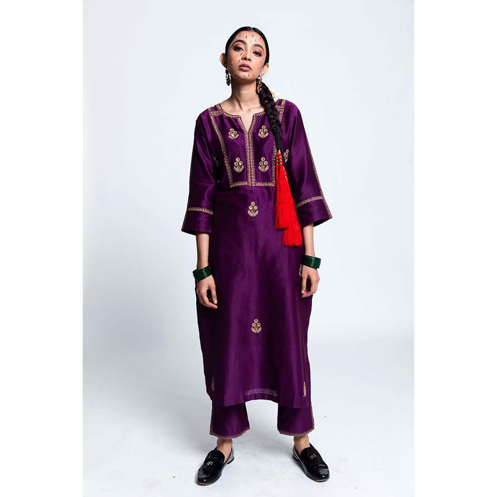 Label Earthen Women Purple Embroidered Kurta with Pant & Dupatta (Set of 3)
