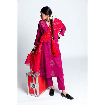 Label Earthen Women Pink Embroidered Kurta with Pant & Dupatta (Set of 3)
