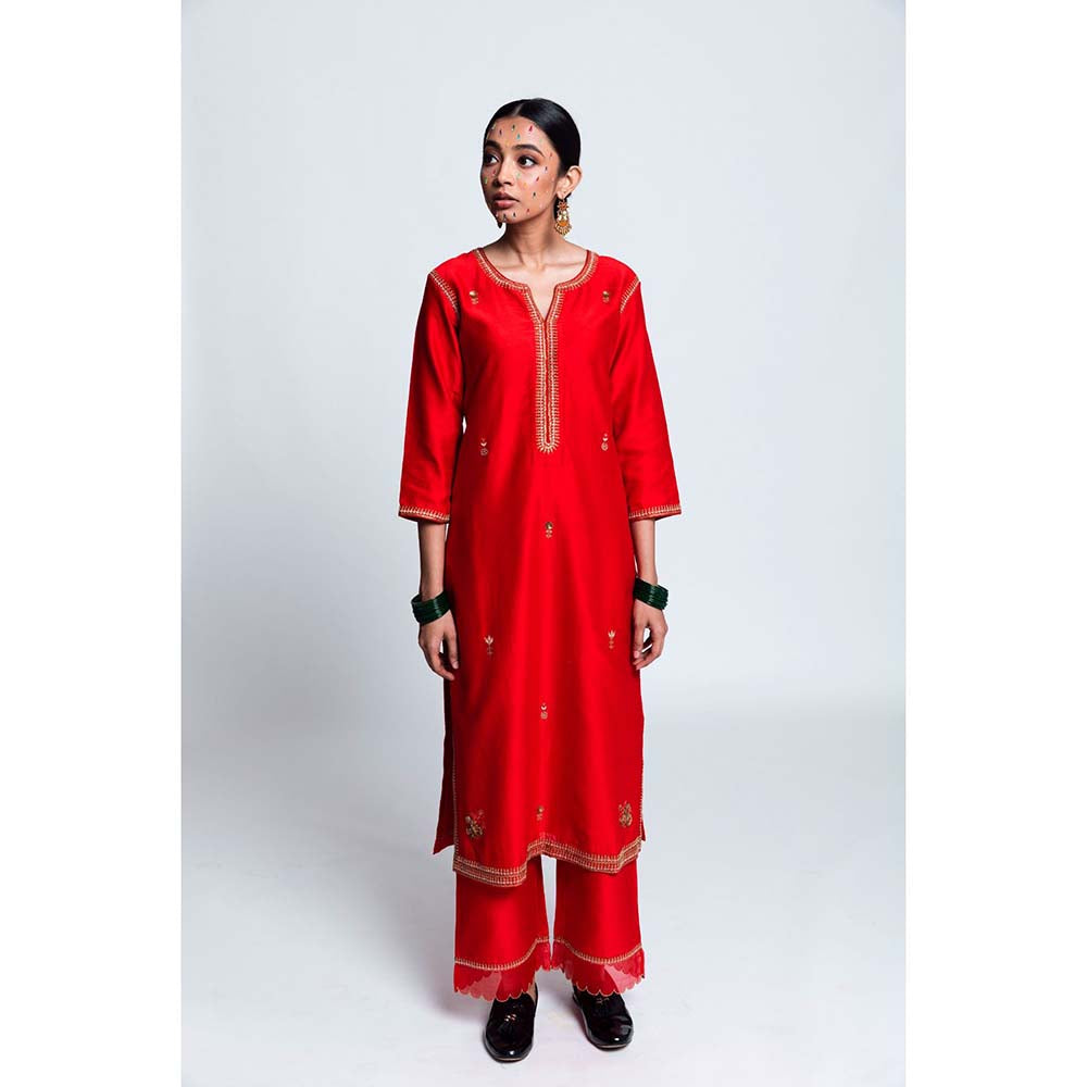 Label Earthen Women Red Embroidered Kurta with Pant & Dupatta (Set of 3)