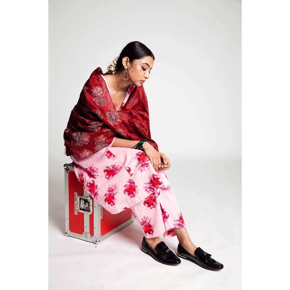 Label Earthen Women Pink Floral Kurta with Pant & Dupatta (Set of 3)