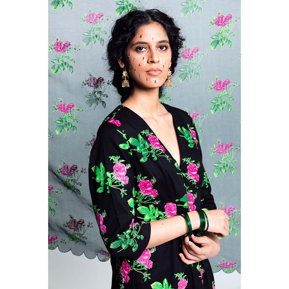 Label Earthen Women Black Floral Kurta with Pant & Dupatta (Set of 3)