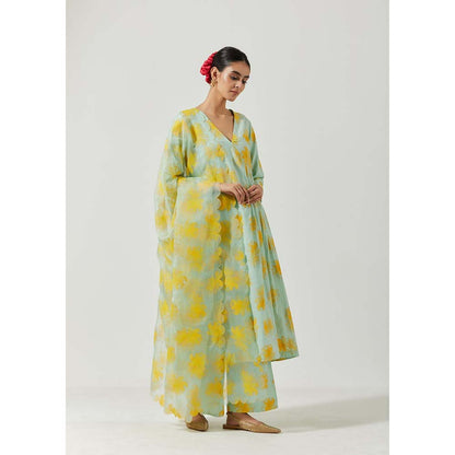 Label Earthen Women Green Floral Kurta with Palazzo & Dupatta (Set of 3)