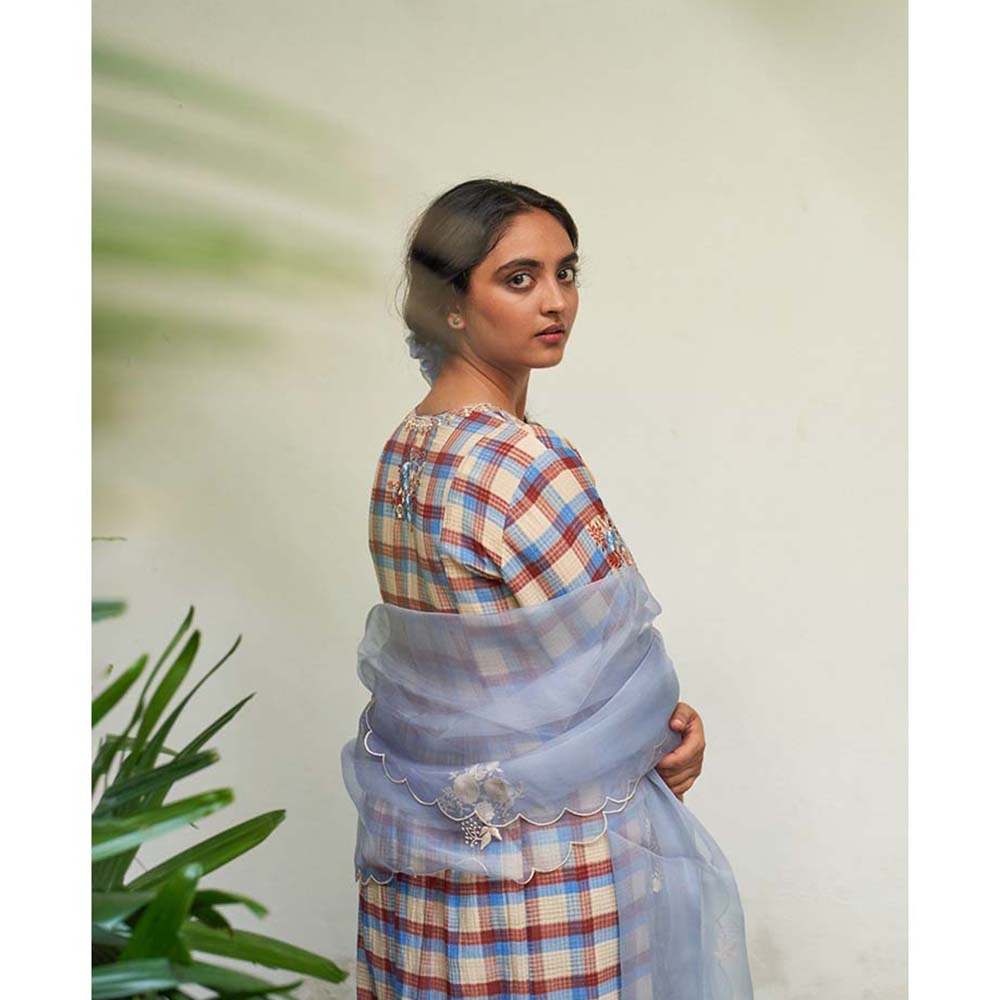 Label Earthen Asmani Jugnu Phool Checked Embroidered Kurta Pant with Dupatta (Set of 3)