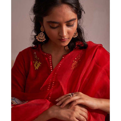 Label Earthen Gul Gurhal Embellished Kurta Pant with Dupatta (Set of 3)