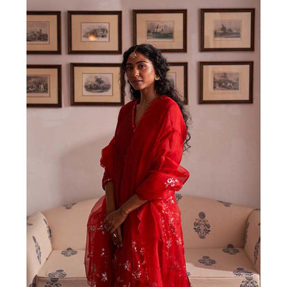 Label Earthen Khushboo Kurta with Pant with Dupatta (Set of 3)