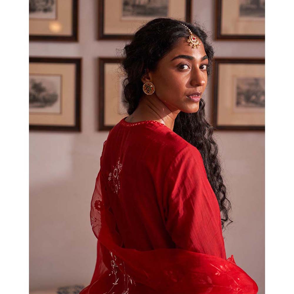 Label Earthen Khushboo Kurta with Pant with Dupatta (Set of 3)