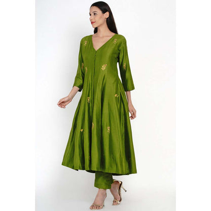 Label Earthen Kastoori Kali Silk Embroidered Kurta with Pant (Set of 2)