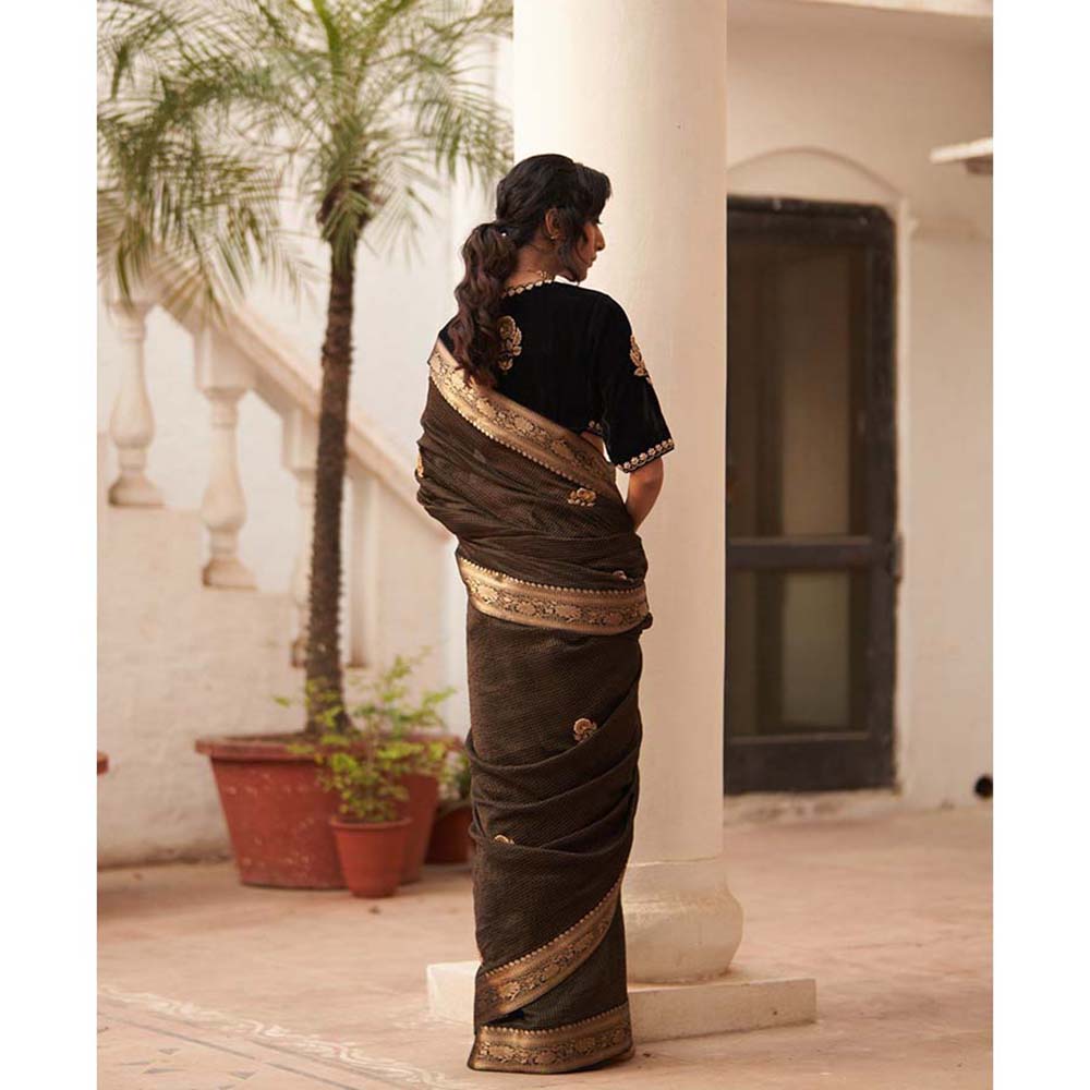 Label Earthen Surma Rani Phool Checks Zari Saree with Zardozi with Stitched Blouse
