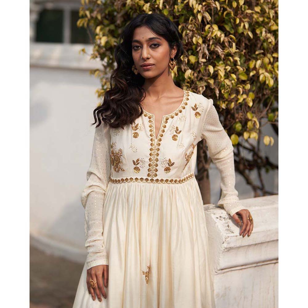 Label Earthen Salma Sitara Rani Kali Ivory Kurta Sharara with Dupatta (Set of 3)