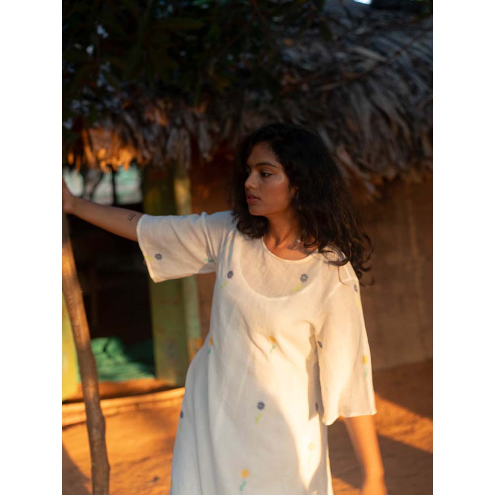 Label Earthen Ivory Embroidery Detailing Dress