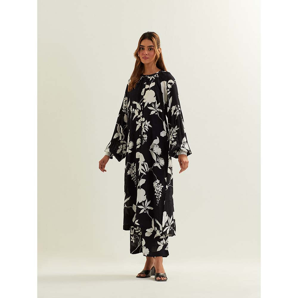 Label Earthen Black Bunda with Kurta and Pant (Set of 2)