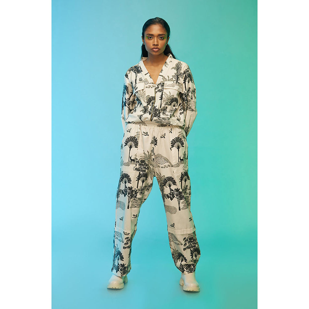 Label SOUS White Exotic Adventure Co-Ord (Set of 2)