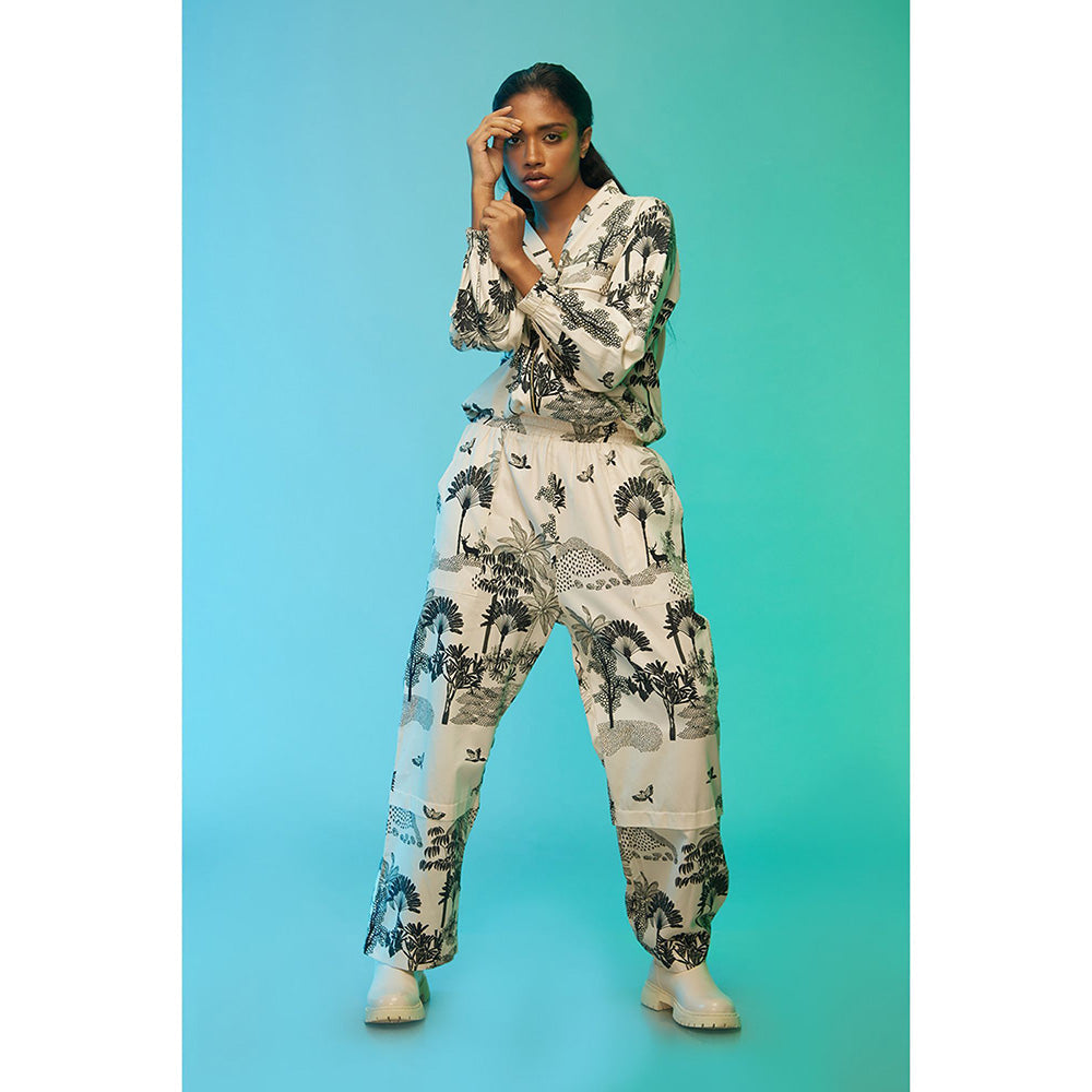 Label SOUS White Exotic Adventure Co-Ord (Set of 2)