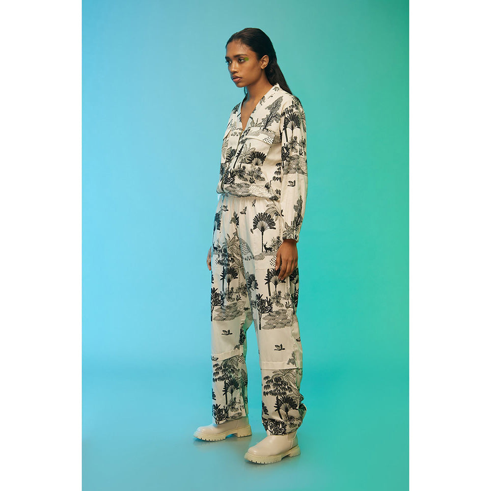 Label SOUS White Exotic Adventure Co-Ord (Set of 2)