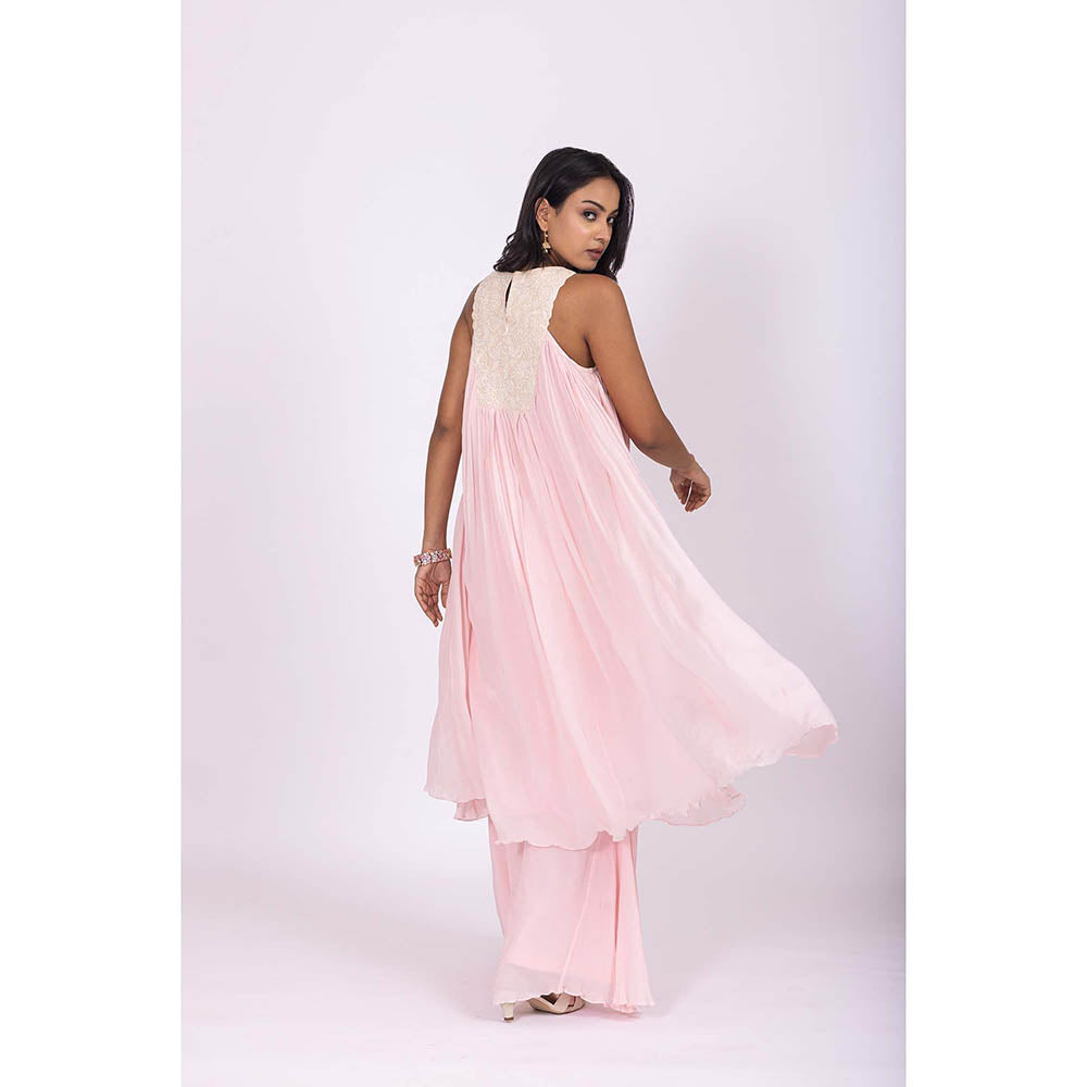 LABEL NAARITI Pink Embroidered Saumya Kurta with Palazzo (Set of 2)