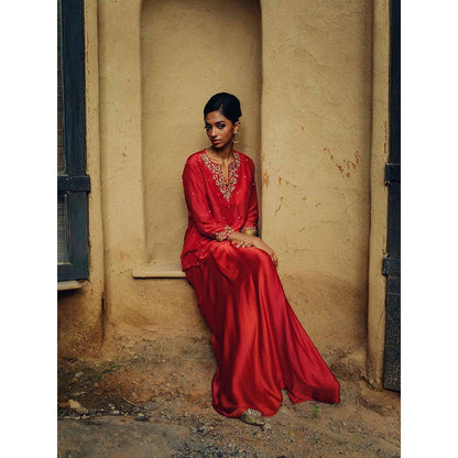 LABEL NAARITI Tapsi Rust Katan Silk Hand Embroidery Kurta with Draped Satin Skirt