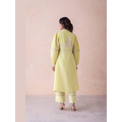 LABEL NAARITI Anya Floral Embroidery Lace Detailing Linen Kurta with Salwar
