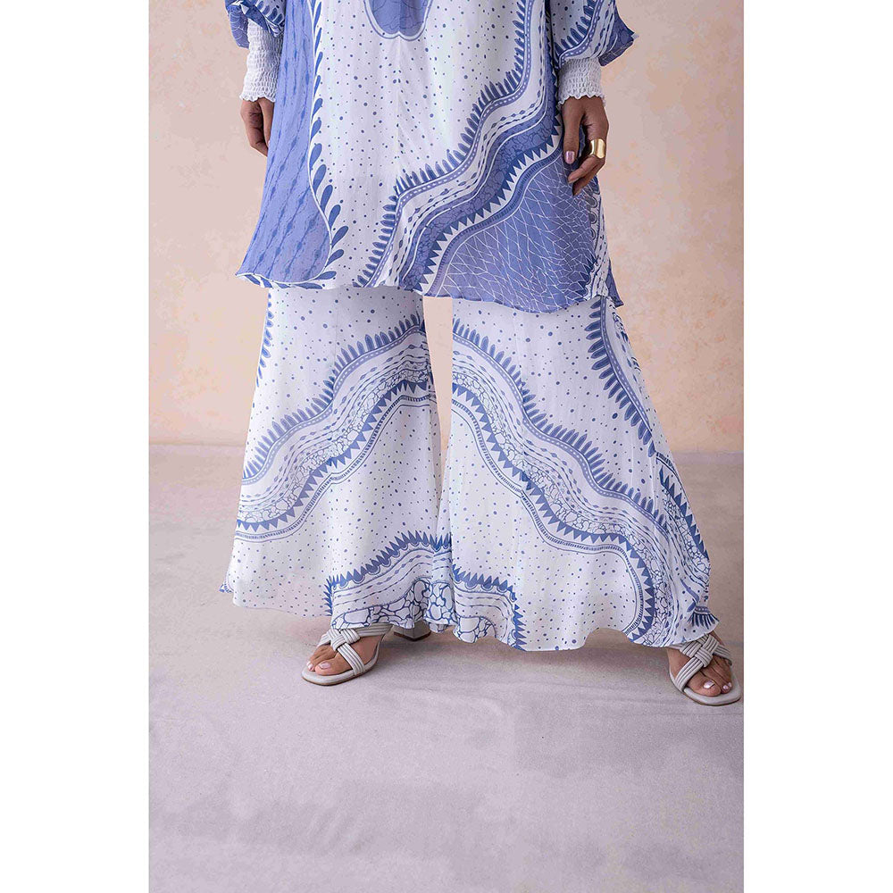 LABEL NAARITI Women Abstract Printed Blue Top with Palazzo Co-Ord