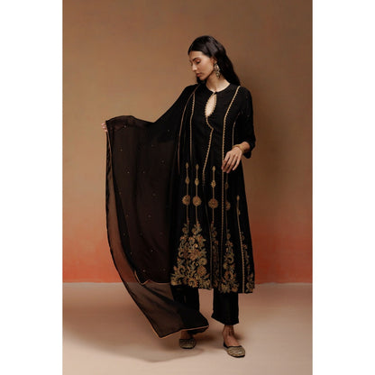 LABEL NAARITI Nisha Black Embroidered Anarkali Sets
