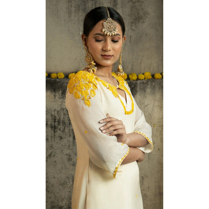 Label Ruby Beautifully Hand Embroidered Ivory Kurta with Pant (Set of 2)