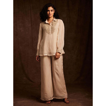 Label Gayatri Bishnoi Off White Co-Ord (Set of 2)