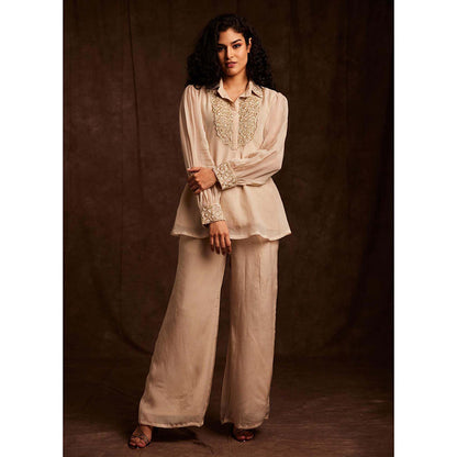 Label Gayatri Bishnoi Off White Co-Ord (Set of 2)