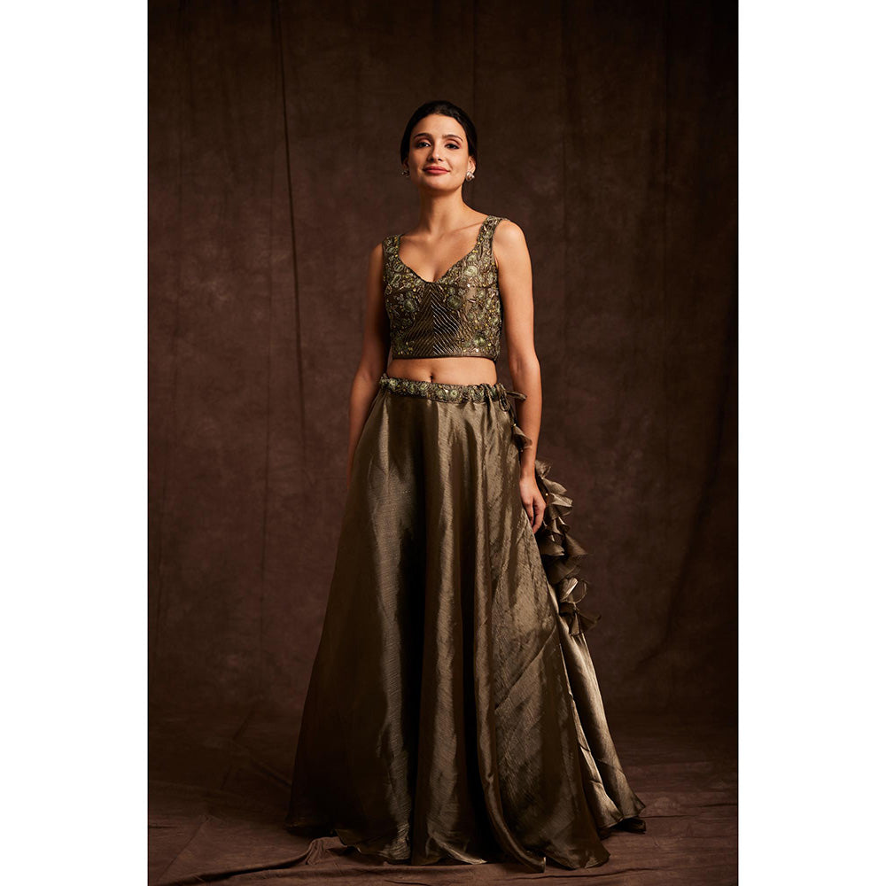 Label Gayatri Bishnoi Molten Green Lehenga with Blouse and Dupatta (Set of 3)