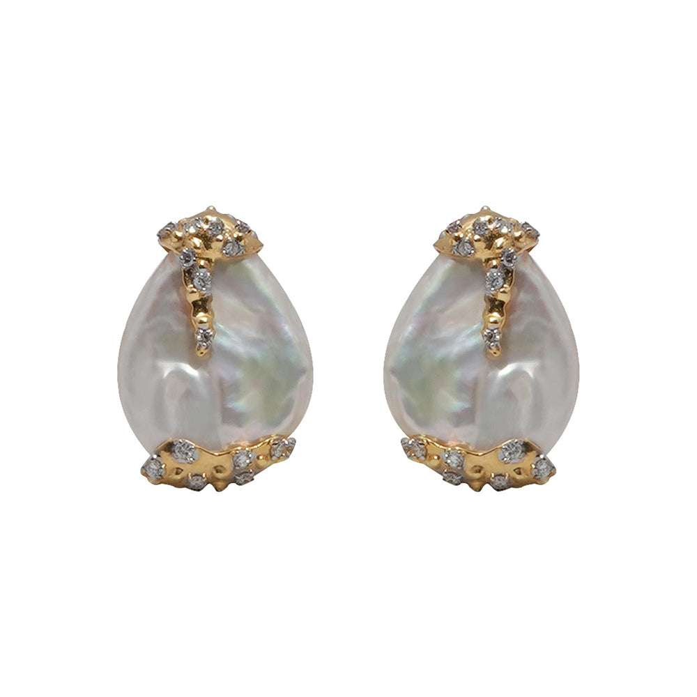 La marque-M White Diamond Engraved Pearl Earrings