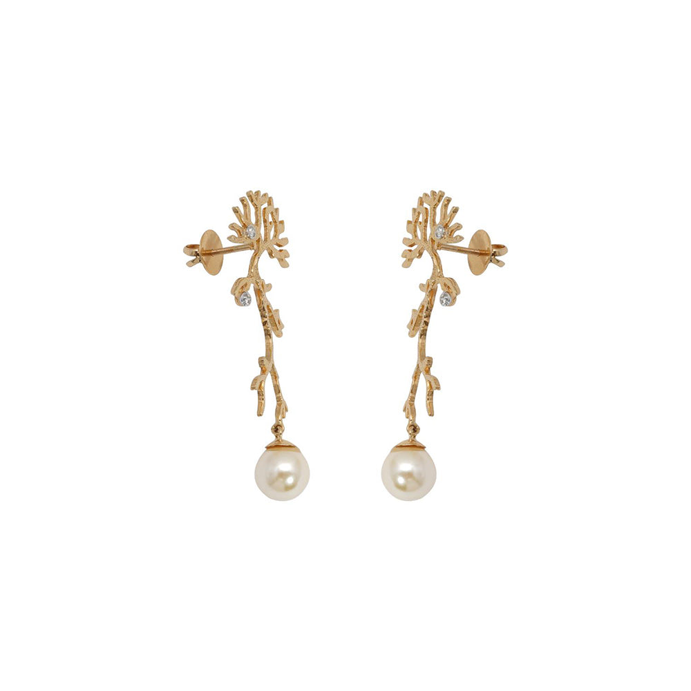 La marque-M White Intricate Pearl Diamond Earrings