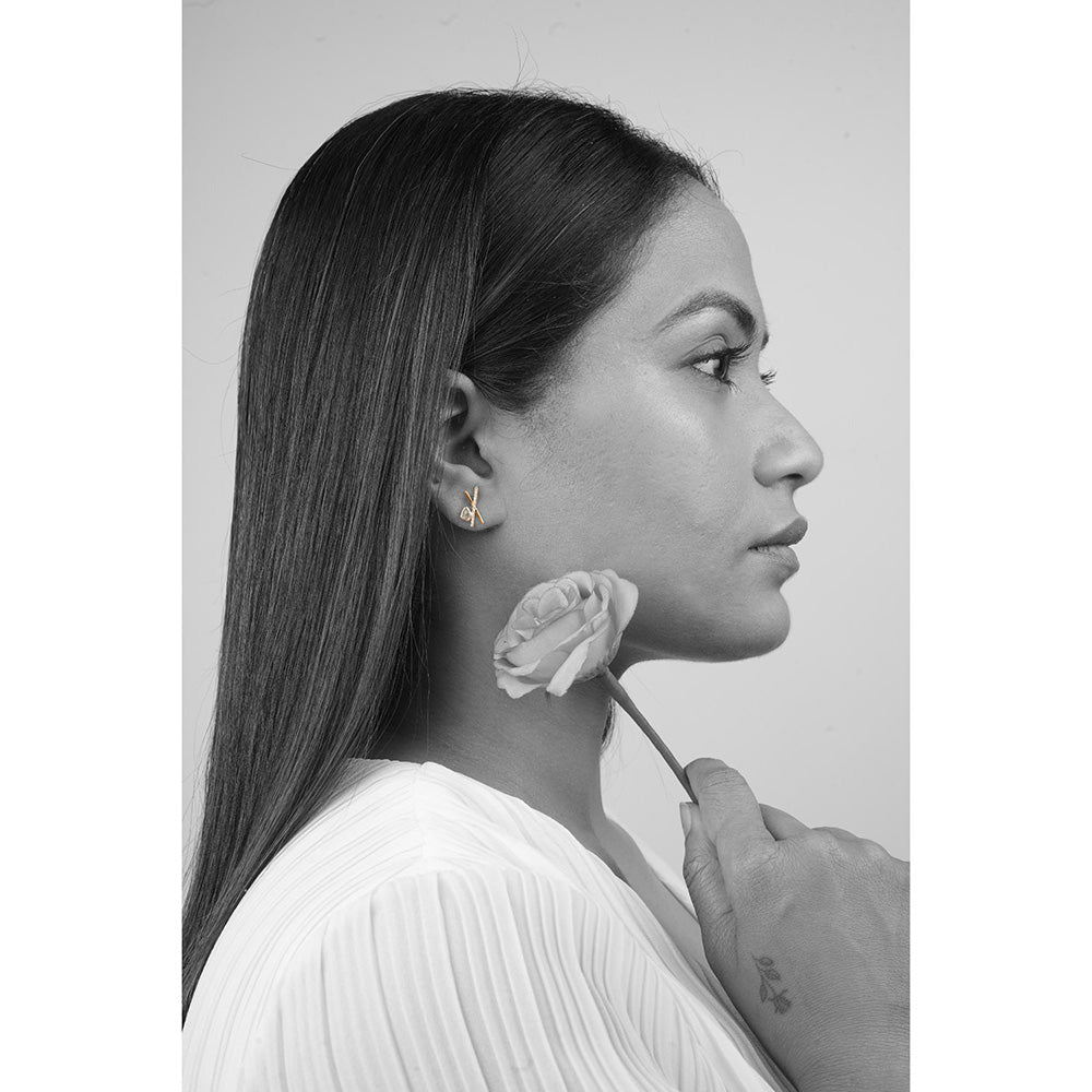 La marque-M White Polki On Bars Diamond Earrings