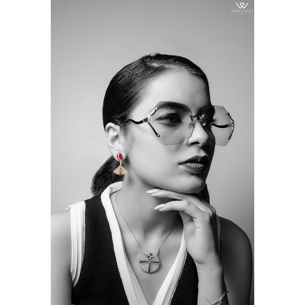 La marque-M Red Leafy Gold Earrings