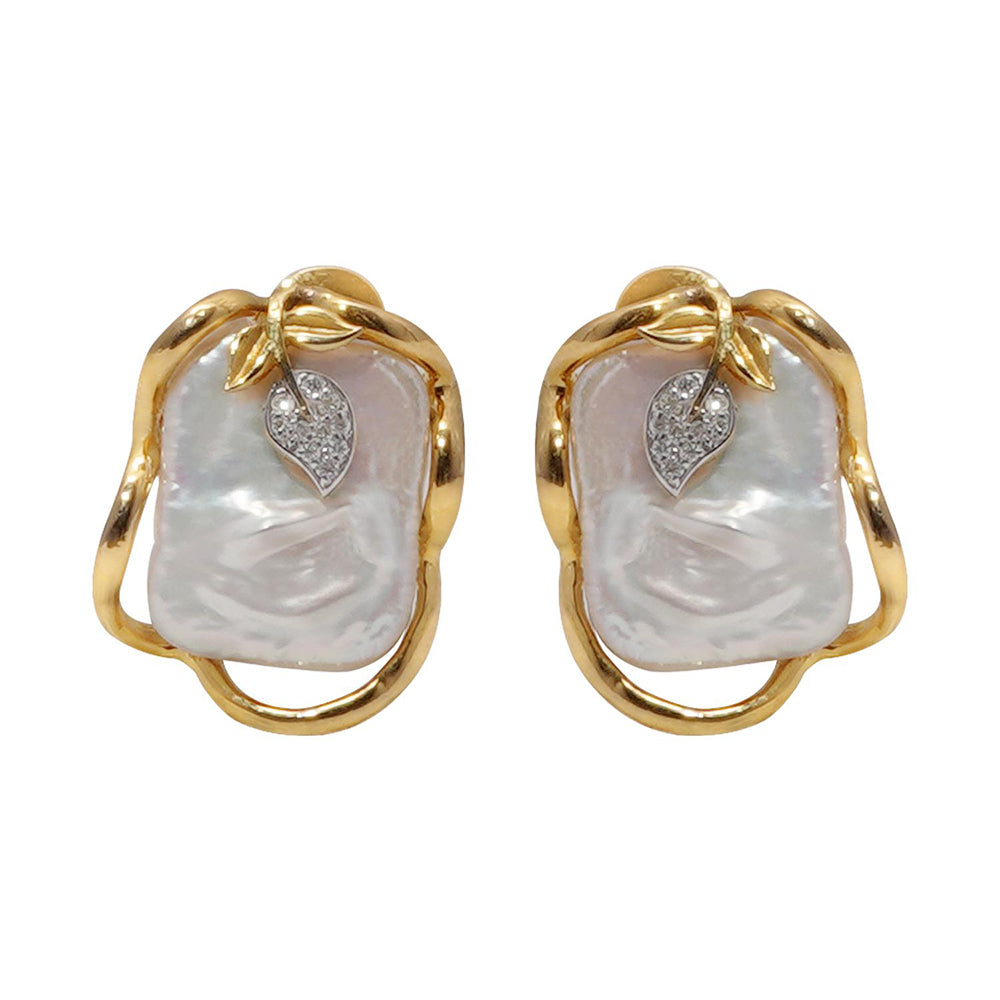 La marque-M White Diamond Leaf Gold Pearl Earrings
