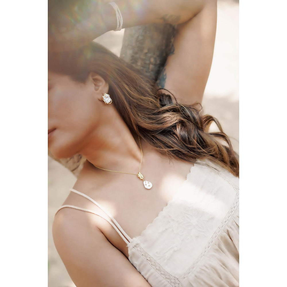 La marque-M White Diamond Leaf Gold Pearl Earrings