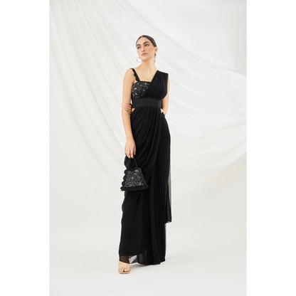 Lavanya Ahuja Cloudland Pre-Draped Saree Belt & Petticoat with Stitched Blouse (Set of 4)
