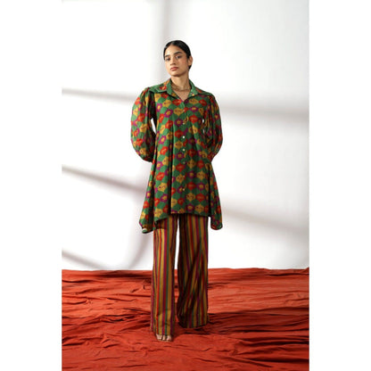 Leela by A Green Embroidered Double Collar Kurti And Palazzo