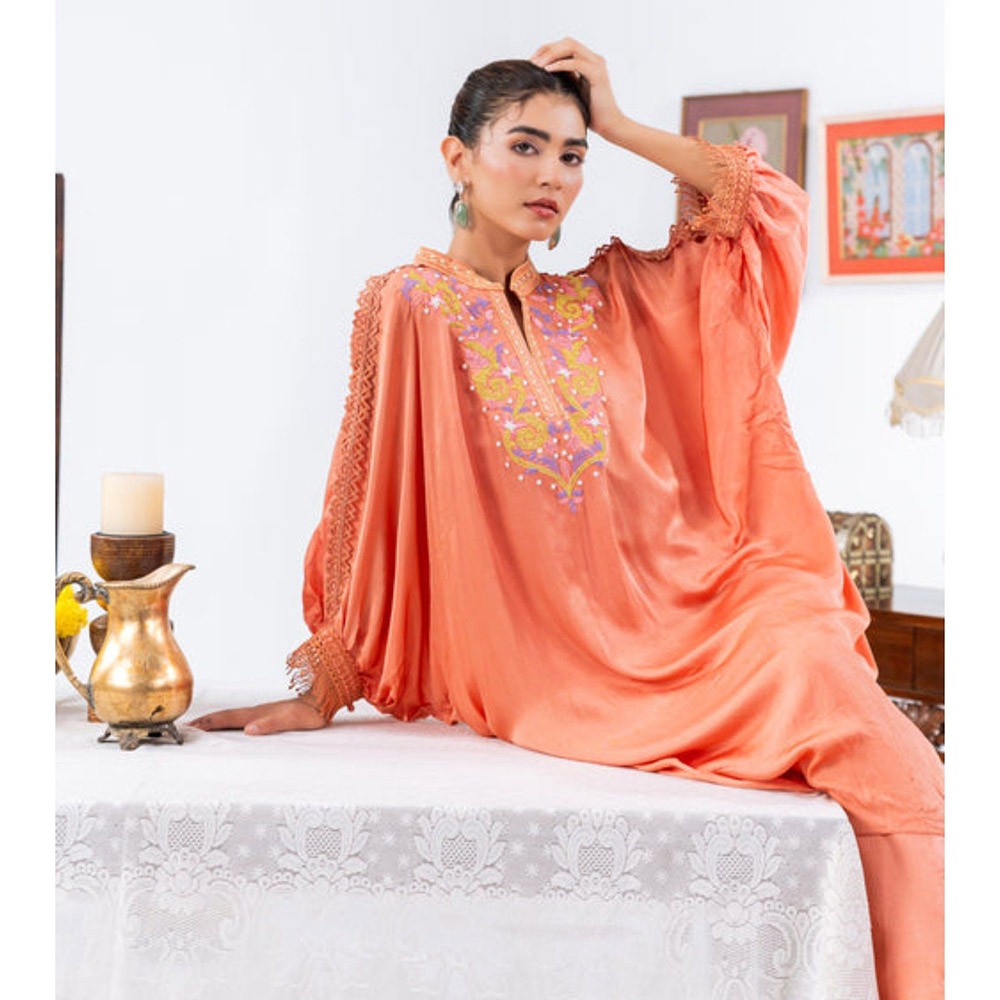 Leela by A Peach Chiffon Kaftan Kurta With Pant And Inner