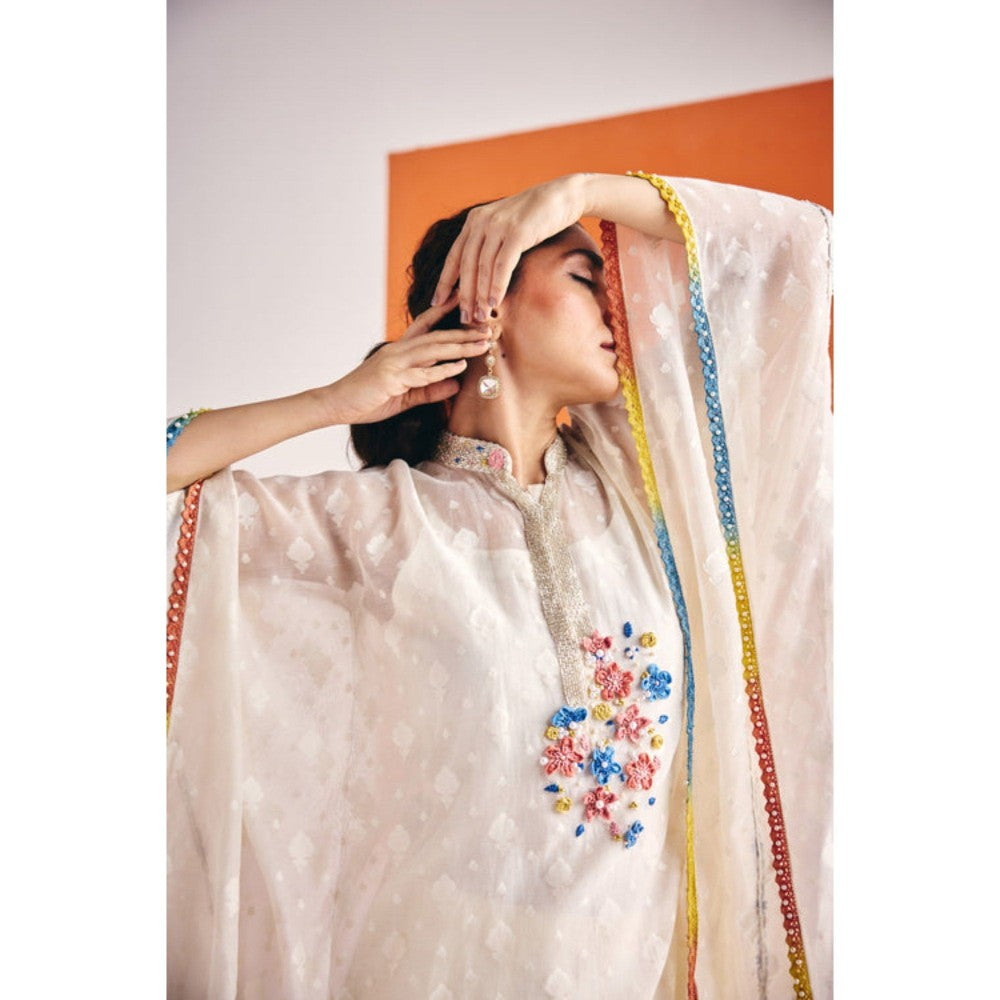 Leela by A Ivory Separate Kaftan With Inner And Side Slit Pant